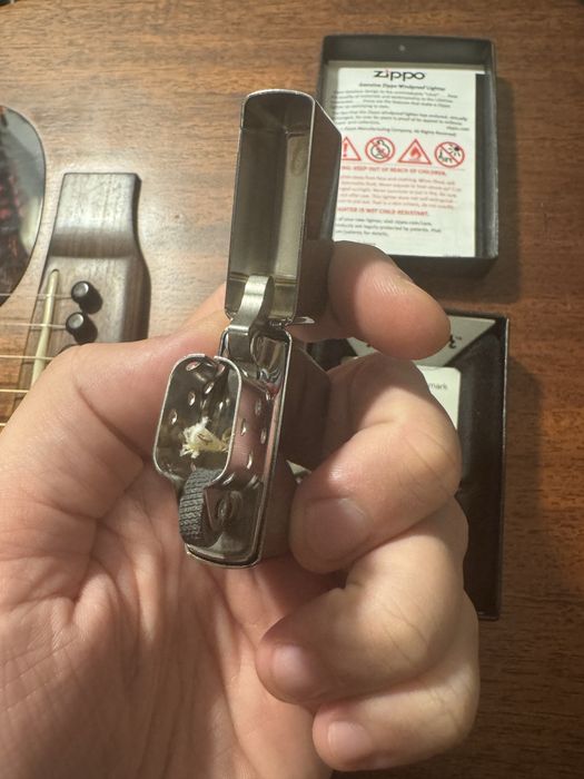 Zippo Ed. Limitada Fender
