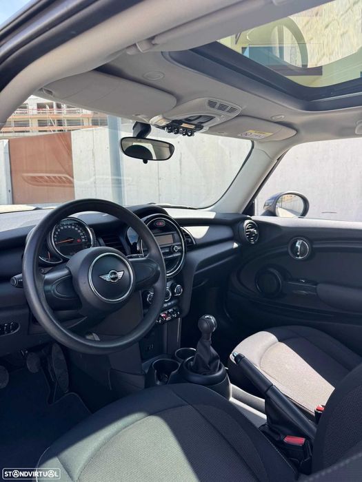 Mini em excelente estado de conservação