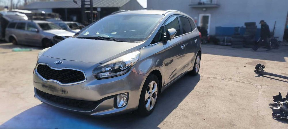 Kia Carens IV cała na części maska zderzak silnik drzwi klapa błotnik