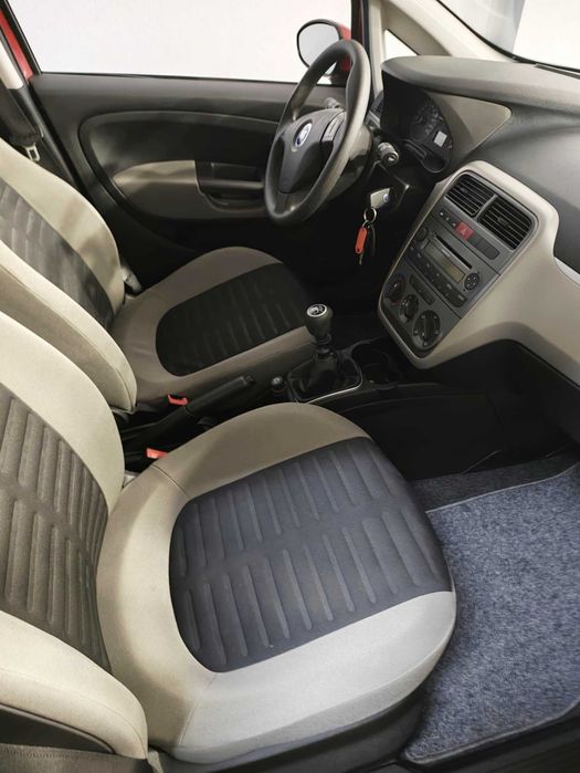 Fiat Grande Punto 1.2 A/C  Nacional  3737kms! livro revisoes da marca