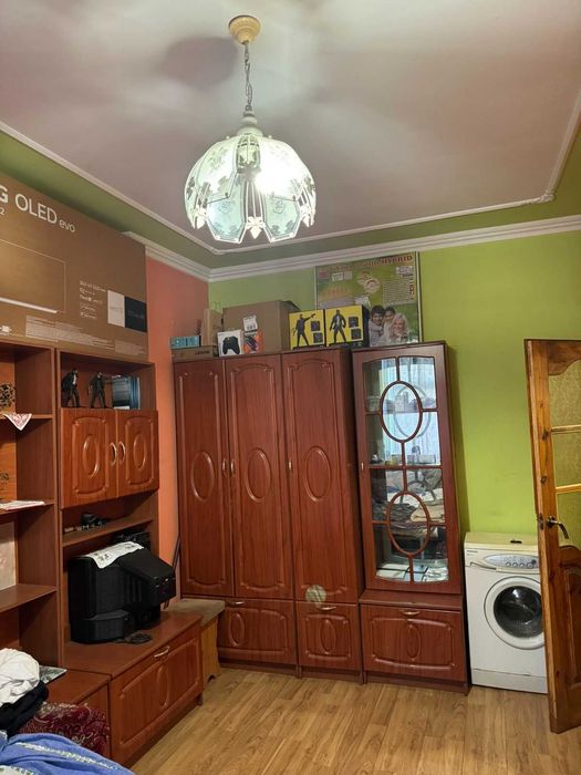 1 кімнатна квартира, м. Рава-Руська ( центр )