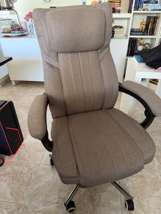 Cadeira de escritório com massagem, apoio para os pés e controle remoto, tecido com efeito linho