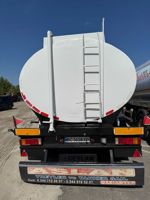 продається бензовоз як новий!