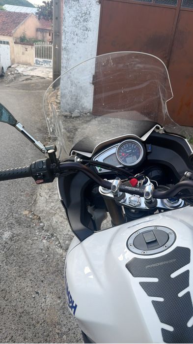 triumph tiger 1050