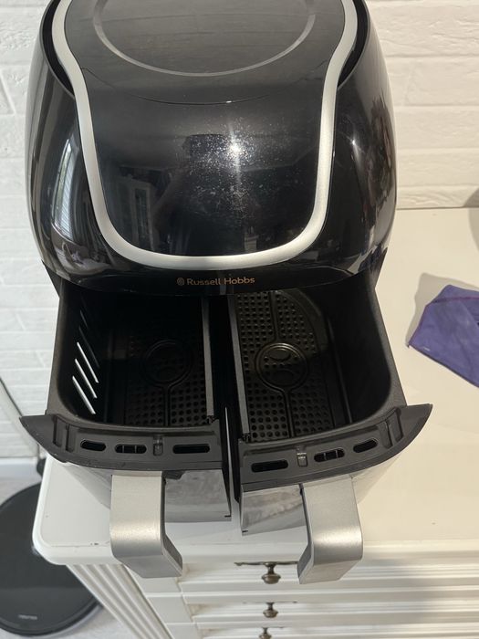 Аэрогриль Russell Hobbs satisfry snappi