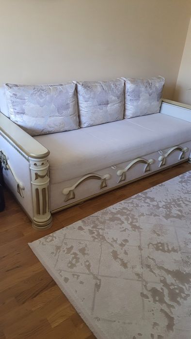 Меблі у вітальню