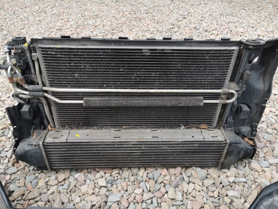 Pas Przedni Belka Wzmocnienie Chłodnice Volvo xc60 I 2.4 D5  Automat
