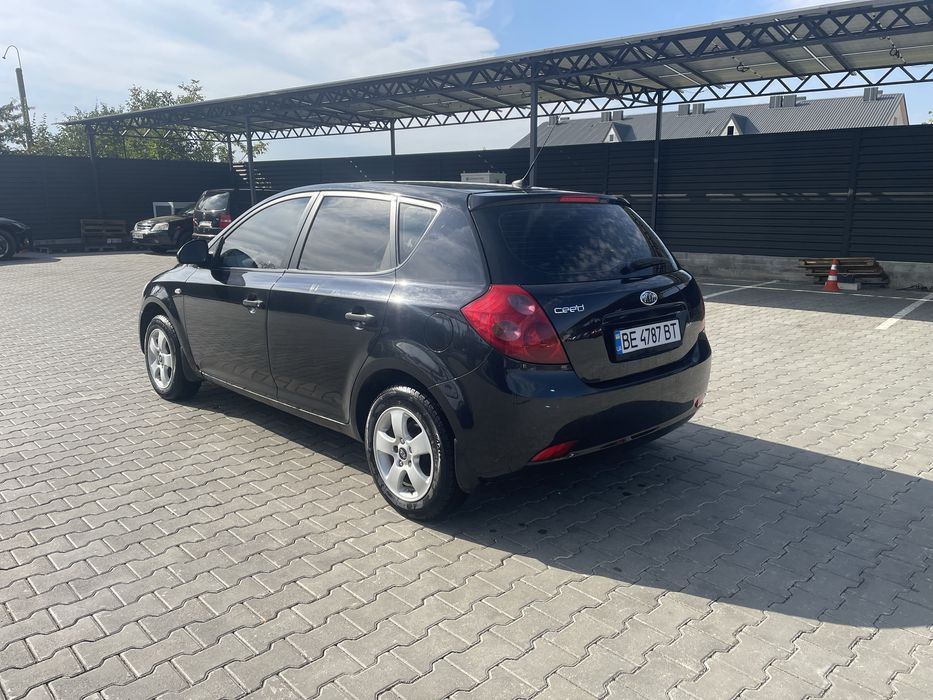 Kia Ceed 1.4 газ 2007