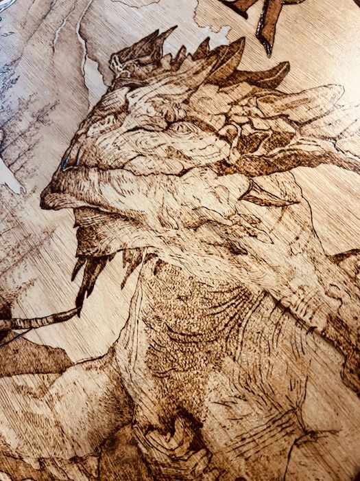 Стіл “God of War” ручна робота, гравіровка випалювання по дереву