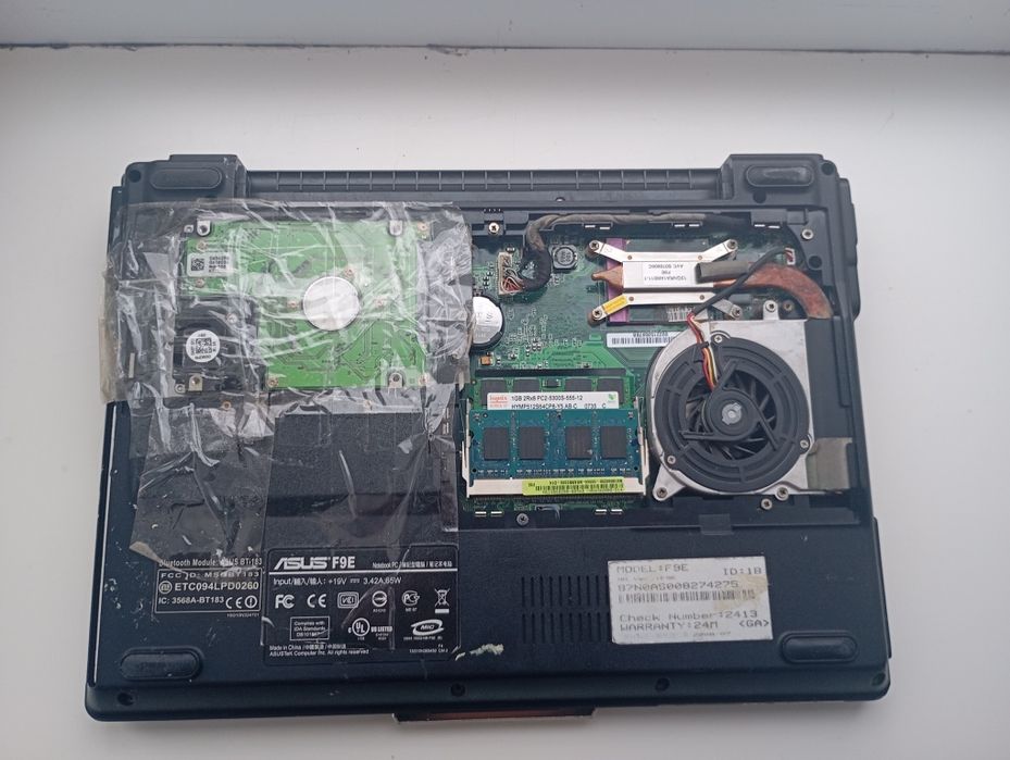 Ноутбук ASUS F9E Б/У