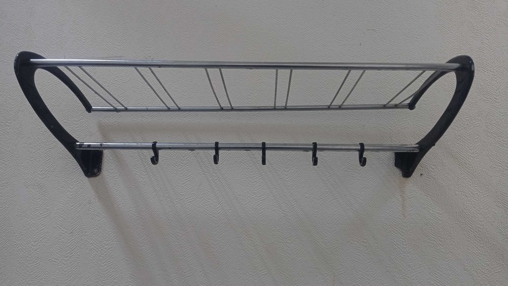 Вешалка настенная