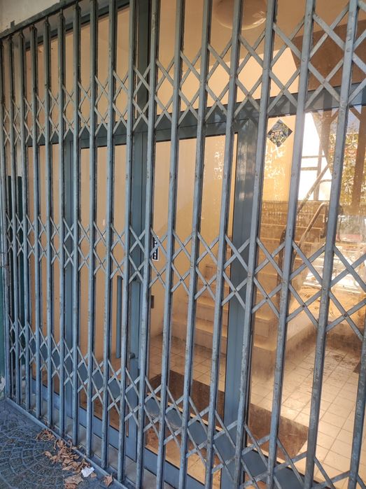 Grade de proteção tipo concertina para entrada