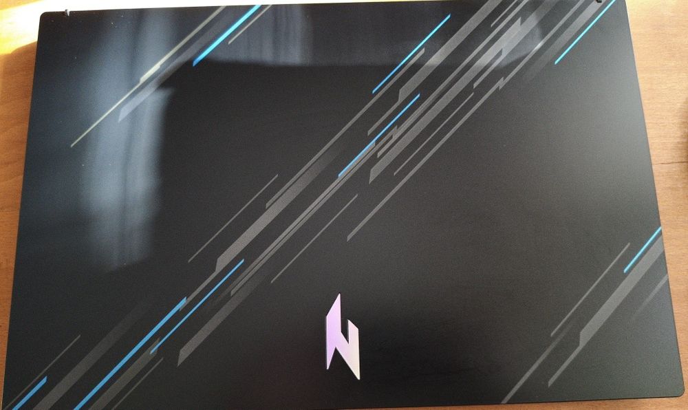 Продам, свой игровой ноутбук, acer nitro v15 30/50, 16/512