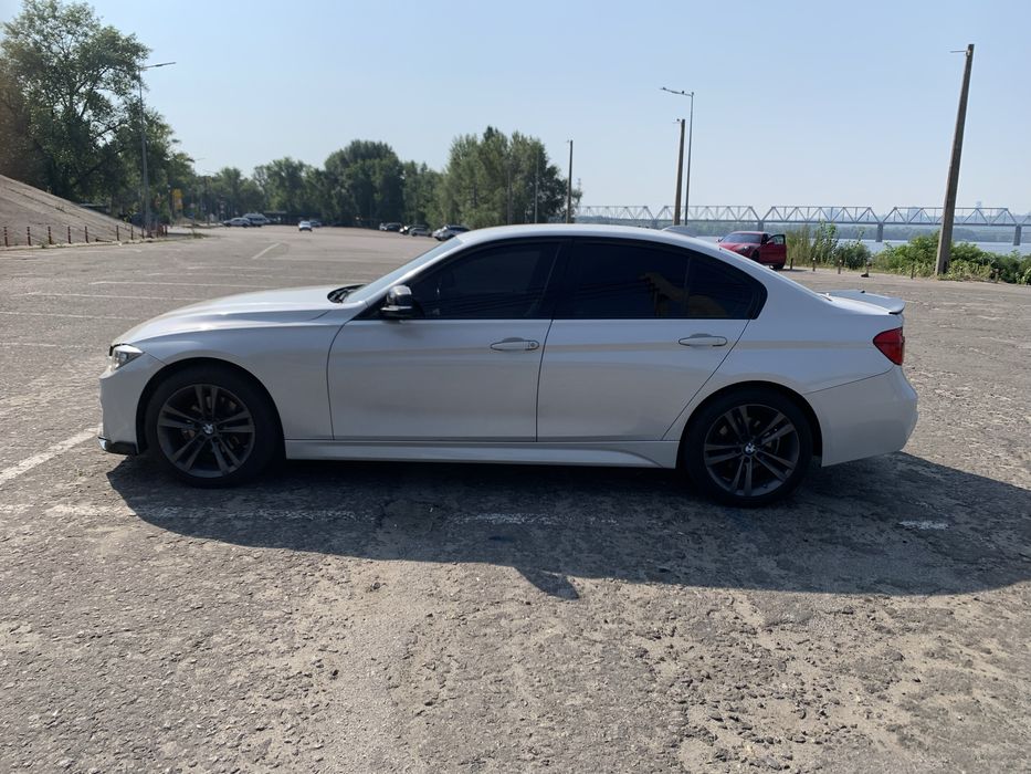 Продам BMW F30.