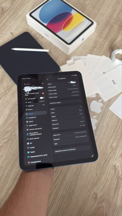 Apple Ipad 10 gen. niebieski 64gb pudełko idealny stan + etui + rysik
