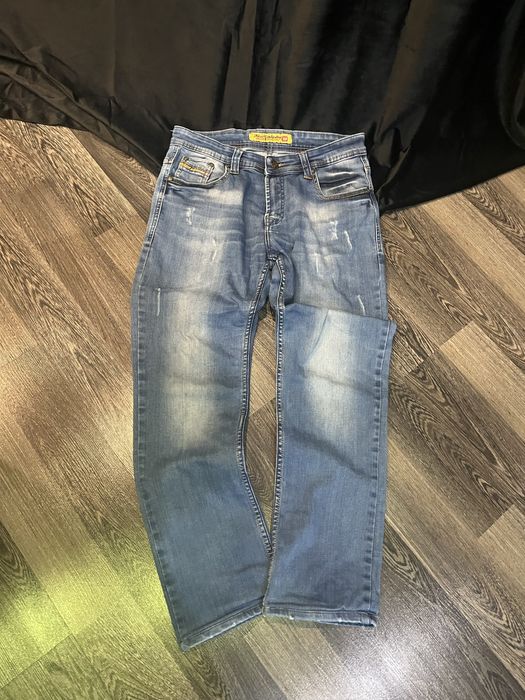 Джинсы diesel.  True religion type