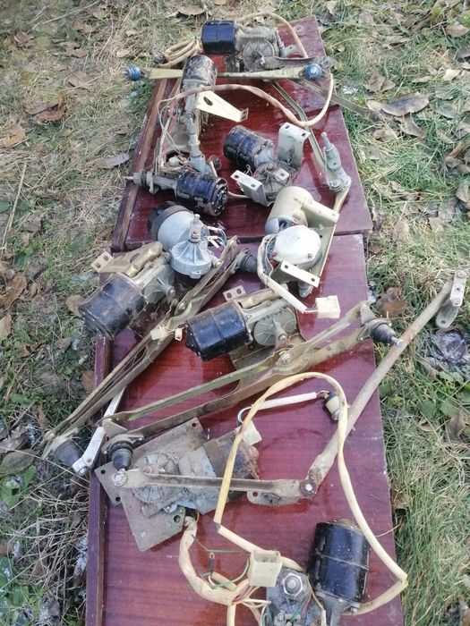 Продам моторчики склоочисників.