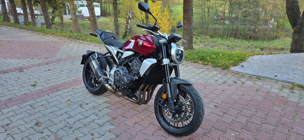 Honda CB CB1000R SC80 • 2022 • 16 952 km  • Wydech Akrapovic