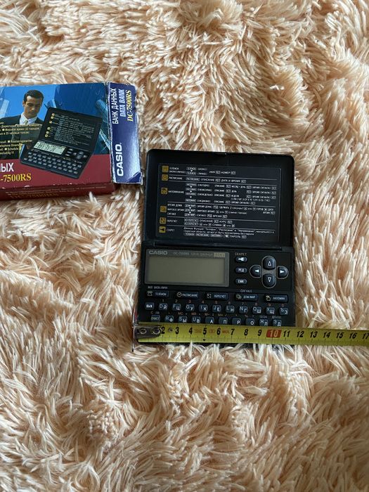 Електронний записник Casio 7500