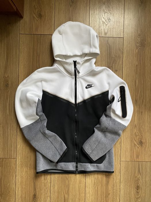 その他 tOs10321 Кофта зіпка Nike Tech Fleece: 699 грн. - Спортивні кофти та светри