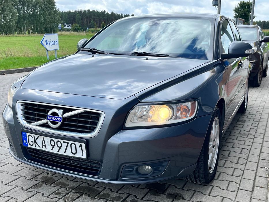 Volvo V50