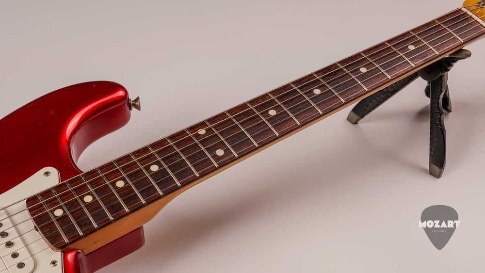 Fender Japan ST62-58US Stratocaster '62 Reissue - Candy Apple Red - Crafted in Japan