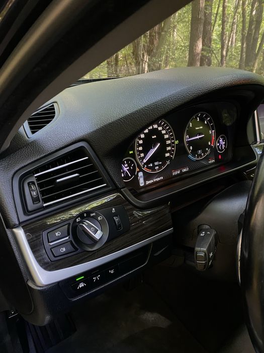 Продаю своє BMW f10