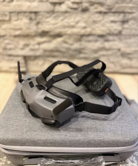 Dron Avata  z  dodatkami