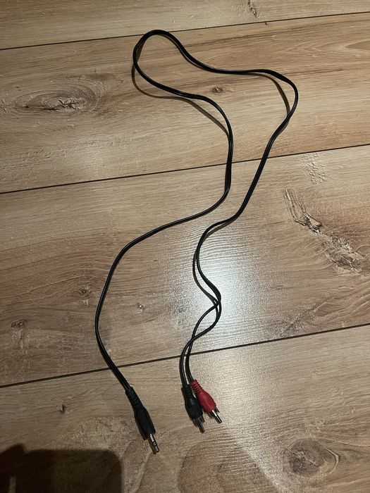 Kabel audio minijack 3,5 mm na 2x RCA (Cinch)
