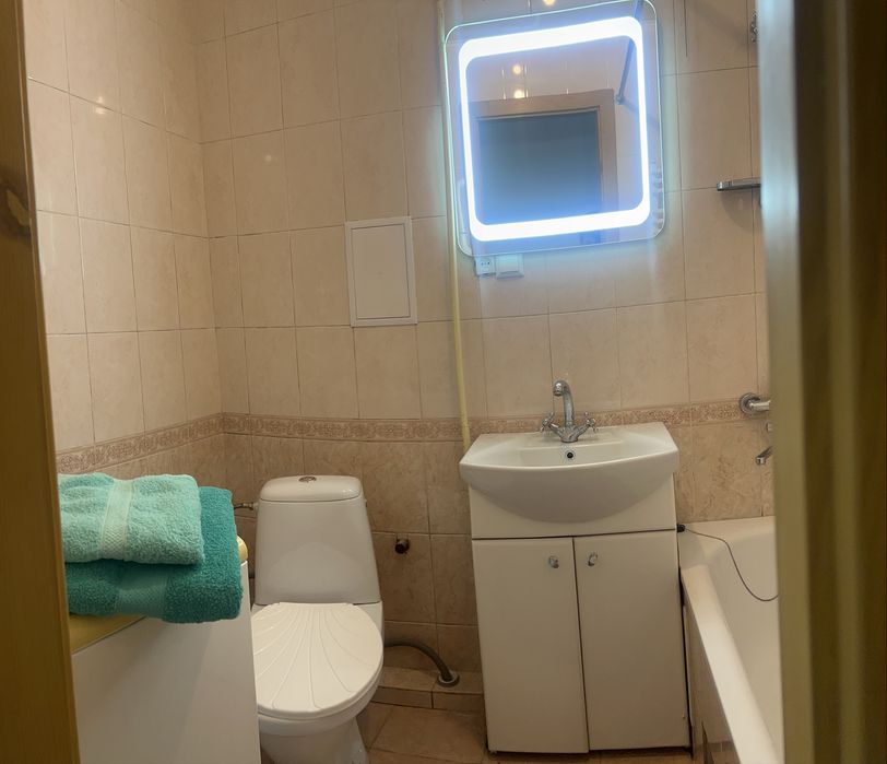 Квартира, 12 школа, погодинно подобово потижнево