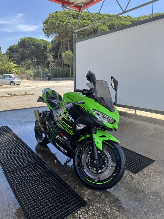Kawasaki Ninja 400