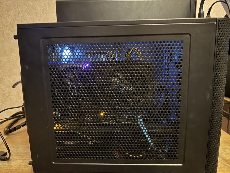 Пк, Ryzen 5 3600, rtx 3060ti, asus b450, озу 16 gb