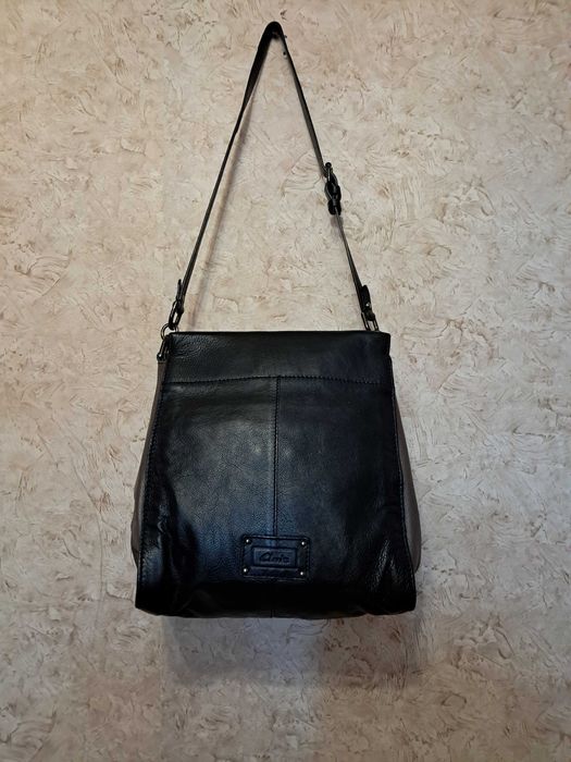 Шкіряна сумка від Clarks