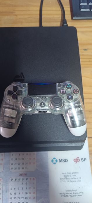 PS4 Slim 1tb desbloqueada
