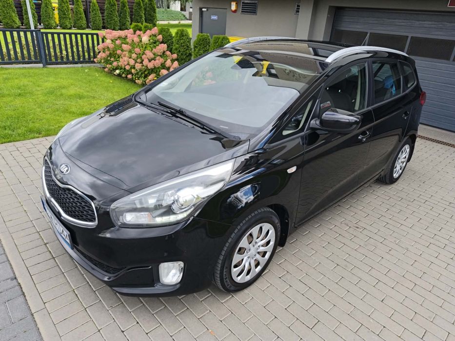Kia Carens