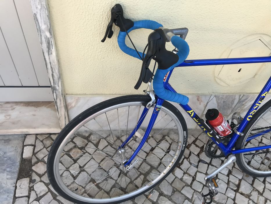 Bicicleta em aço Cromoniquel