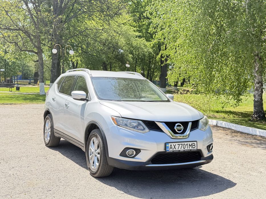Nissan Rogue 2014 2.5 SV AWD газ/бензин