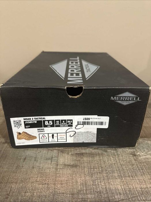 Продам кроссовки Merrell Tactical Moab 2 р.42W из США, на широкую ногу