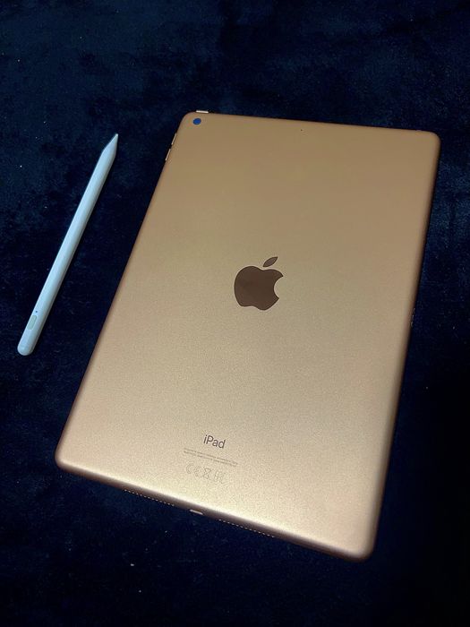 Vendo Ipad 8 gen com caneta