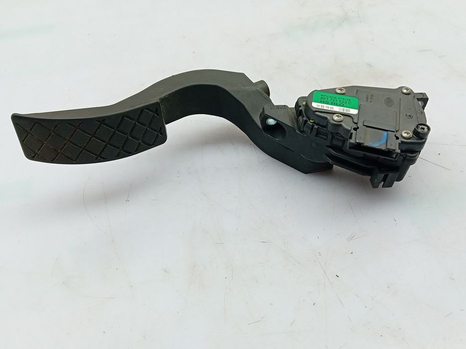Pedal do acelerador AUDI A4 (8EC, B7)