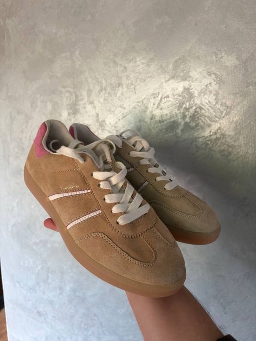 Кросівки Adidas, Nike, Tamaris