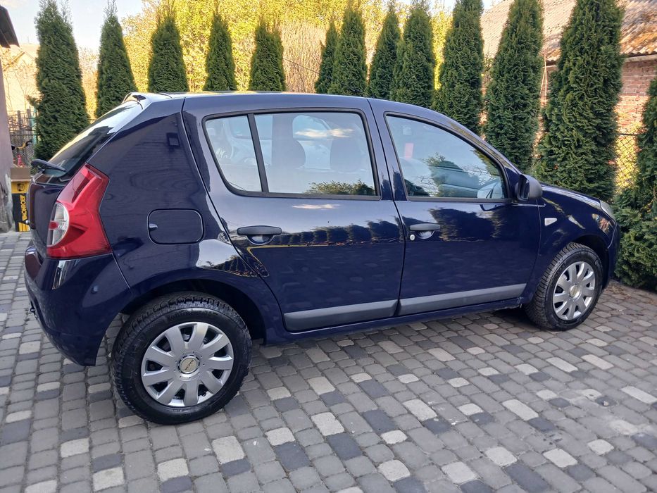 Dacia Sandero 2012