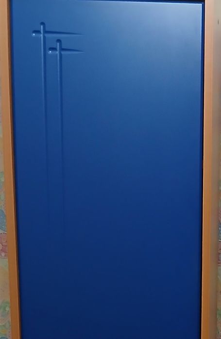 Однодверный пенал закрытый для детской (подростковой) комнаты.