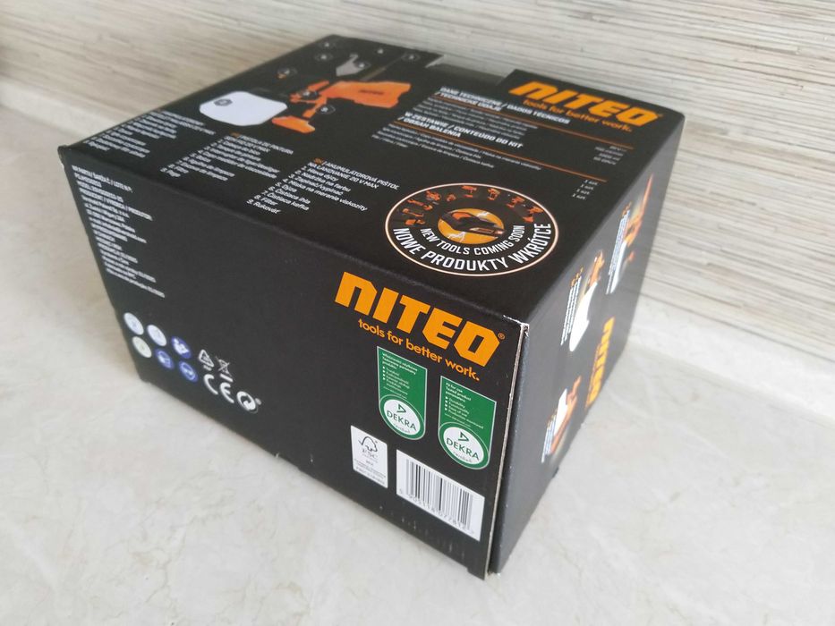 HIT Akumulatorowy agregat malarski pistolet do malowania + akcesoria