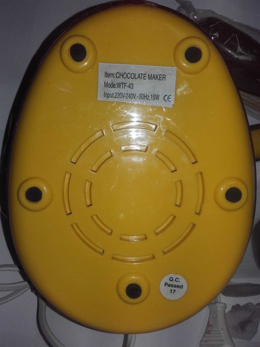 Garnek elektryczny do topienia czekolady fondue czekoladowe