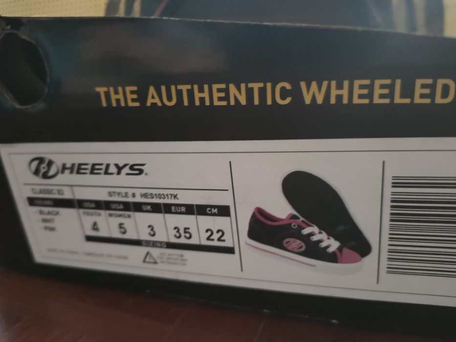 Tênis com rodas wheelys