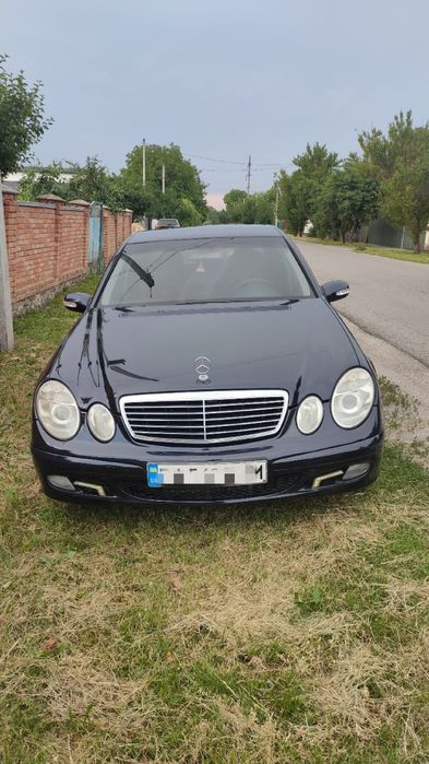 Продам Мерседес w211