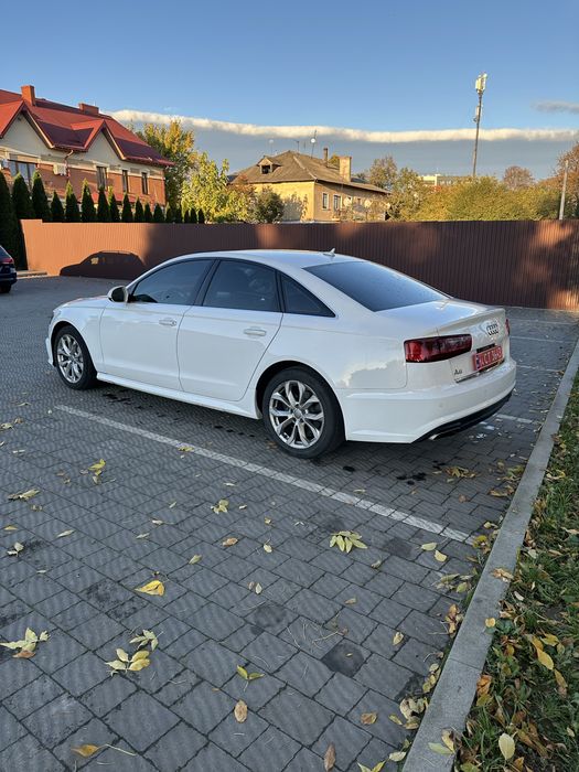 Audi a6c7 2017 року