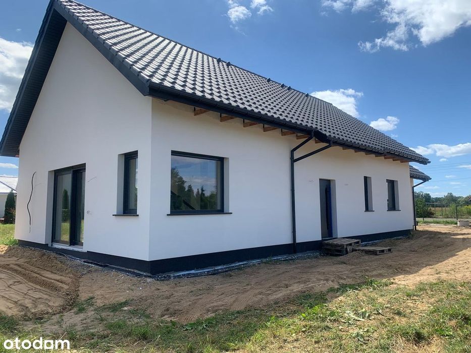 Nowy dom wolnostojący w Szklarach Dolnych - stan deweloperski.