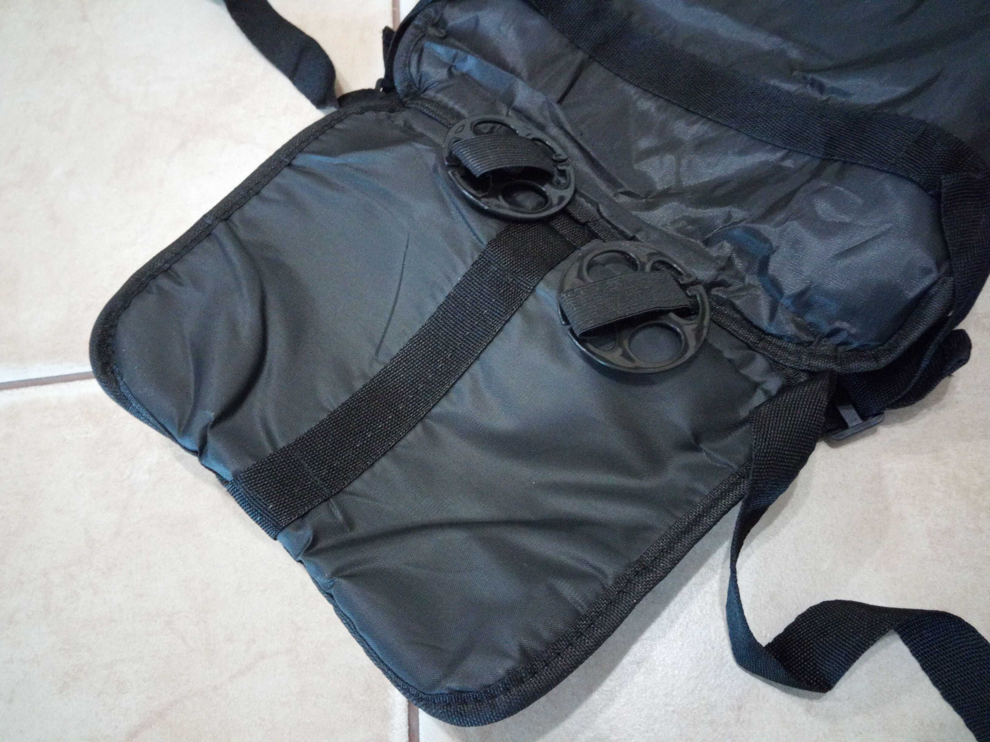 Бескаркасное детское автокресло: 550 грн. - Детские автокресла Киев на Olx